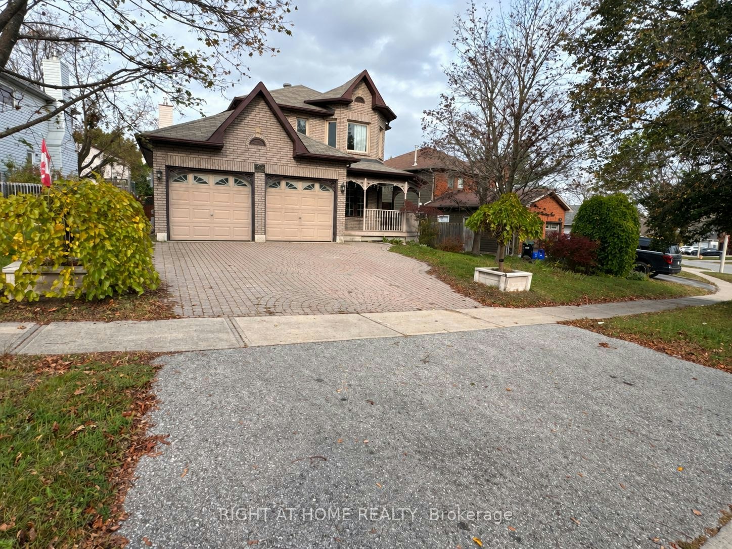 114 Browning Trail, Barrie, ON, L4N 6R3 - 2
