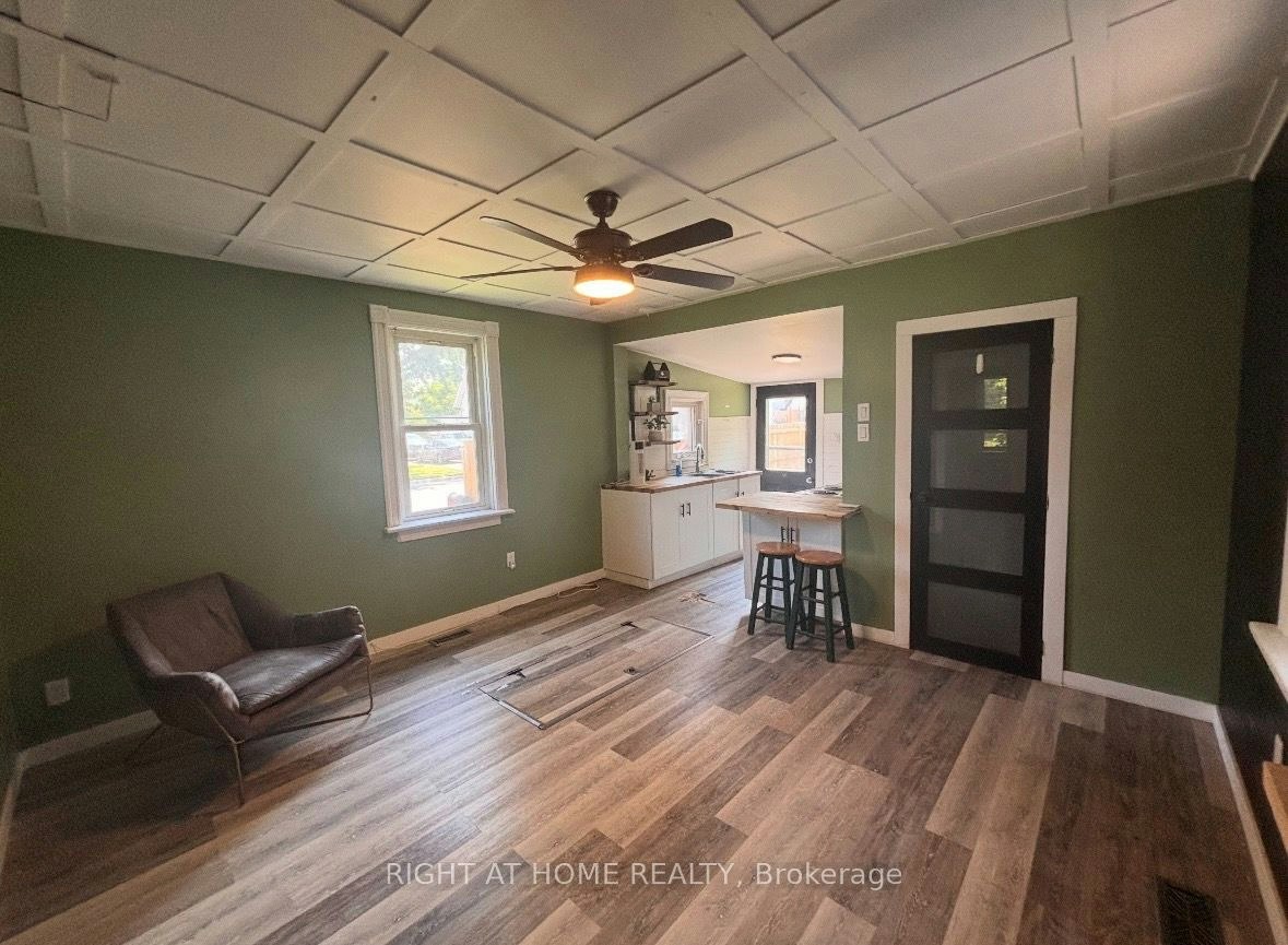 365 Horrell Avenue, Midland, ON, L4R 2A5 - 2