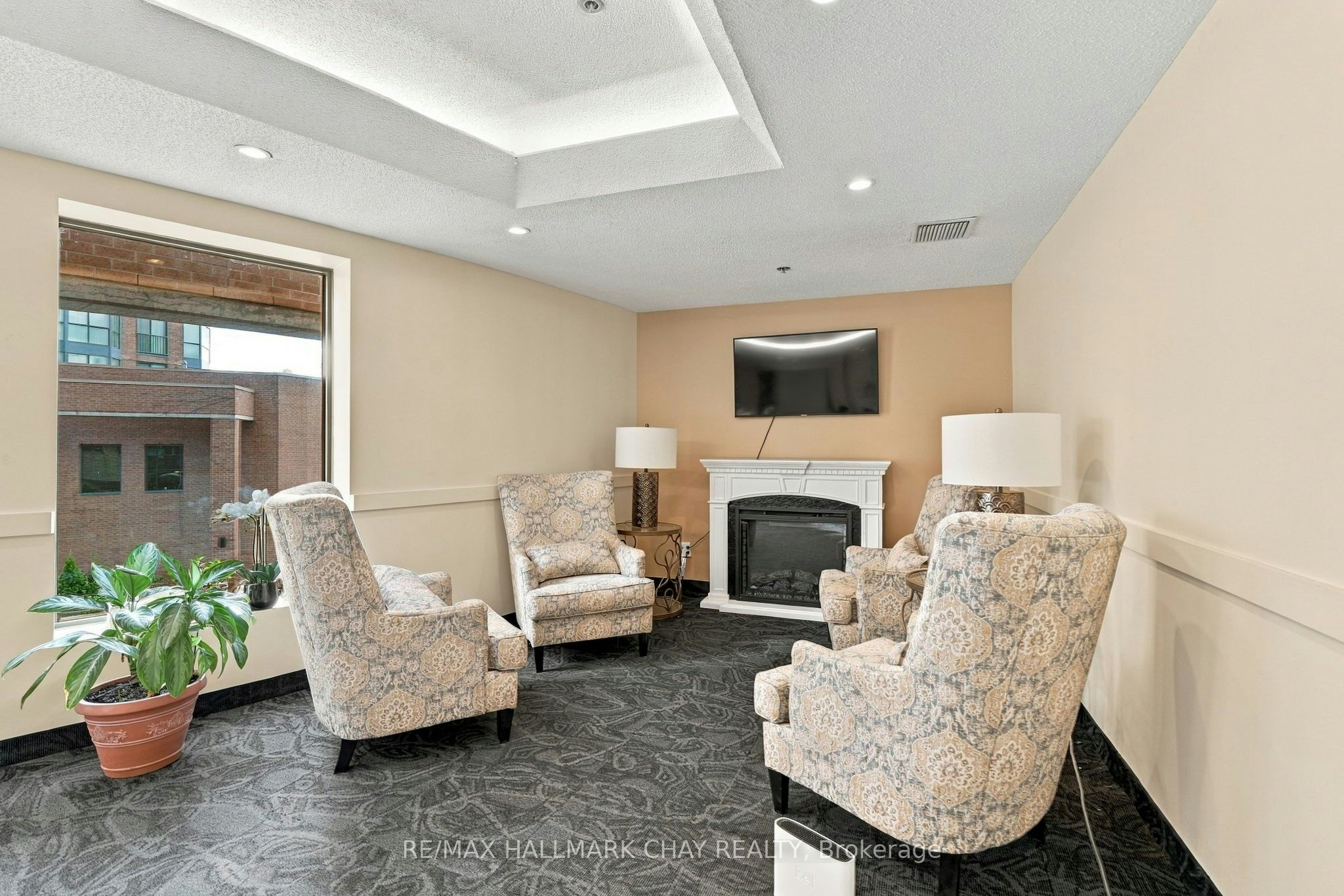 710-150 Dunlop Street E, Barrie, ON, L4M 6H1 - 28