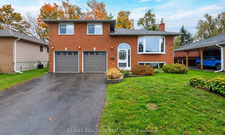 37 Toboggan Hill Drive