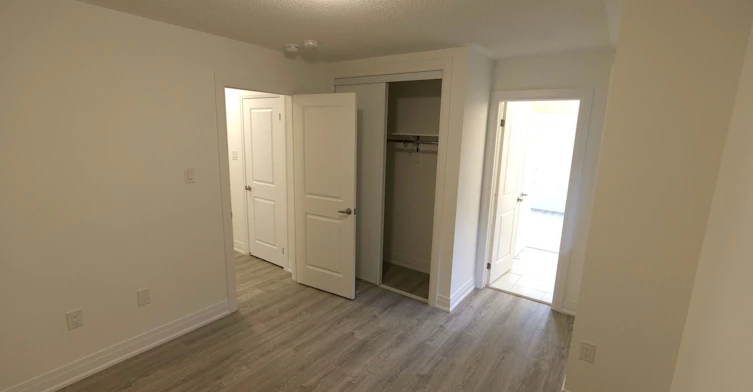 37 Shepherd Drive, Barrie, ON, L9S 2Z4 - 7
