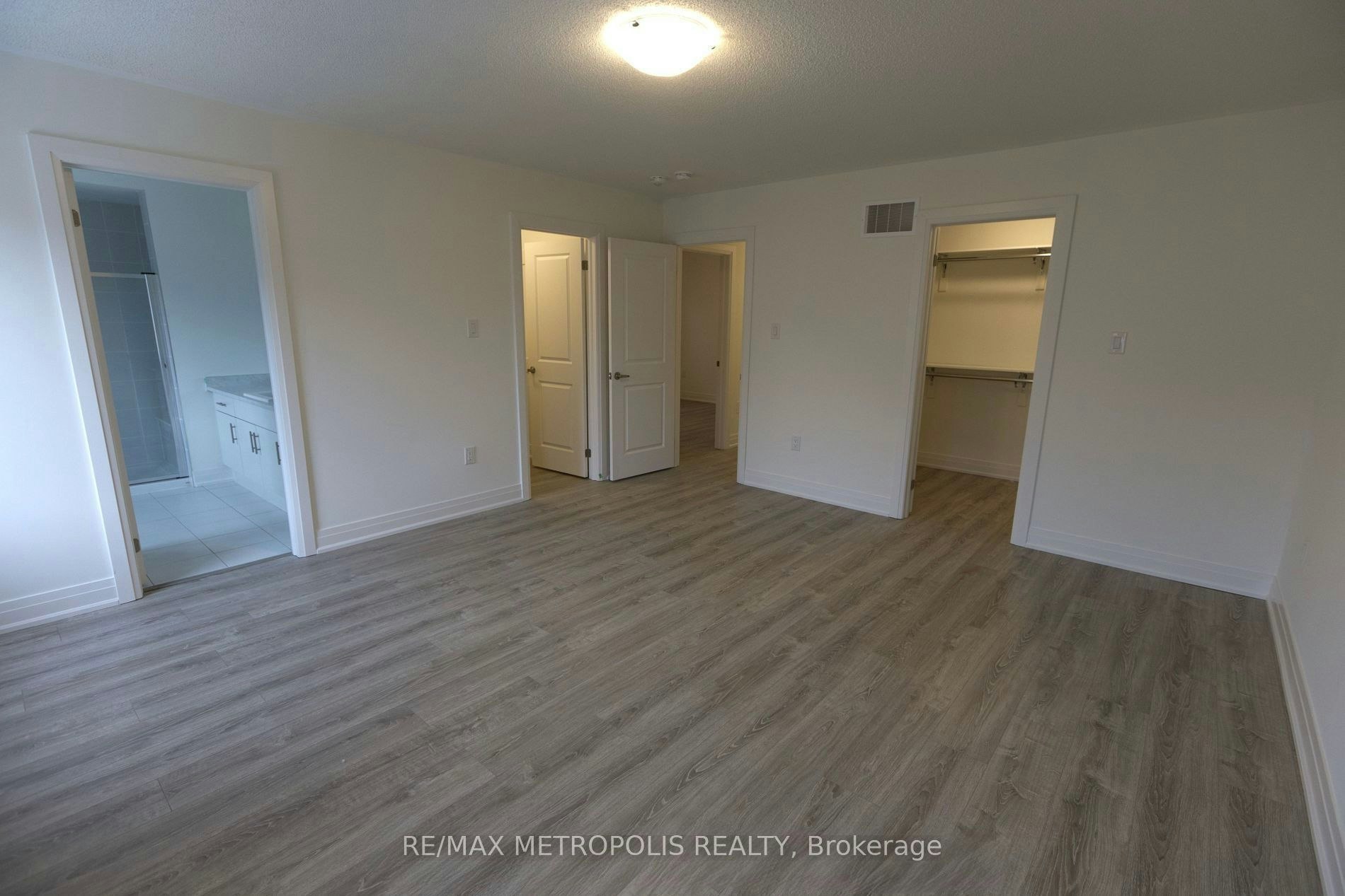 37 Shepherd Drive, Barrie, ON, L9S 2Z4 - 11