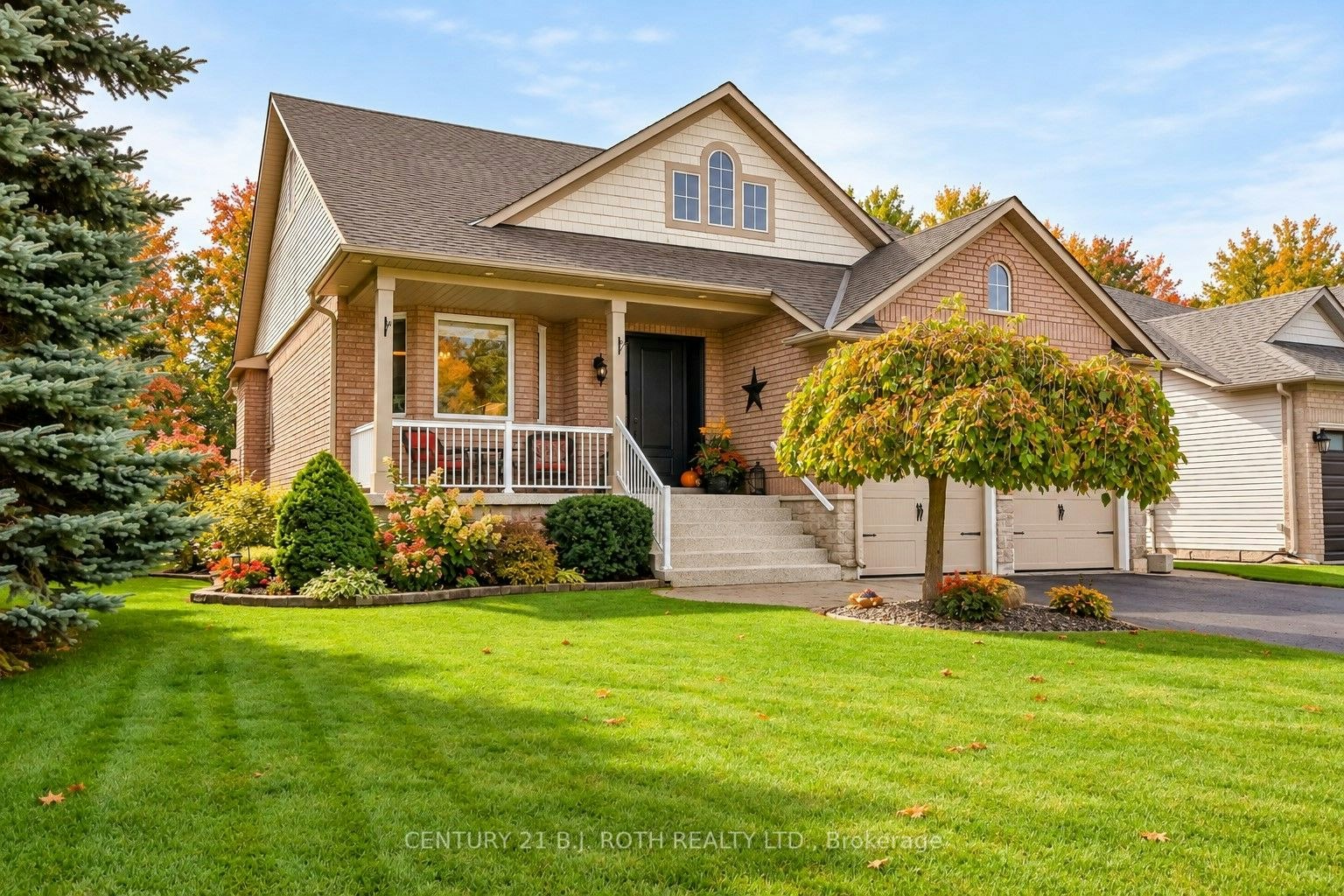 1 Silversands Crescent, Wasaga Beach, ON, L9Z 1P7