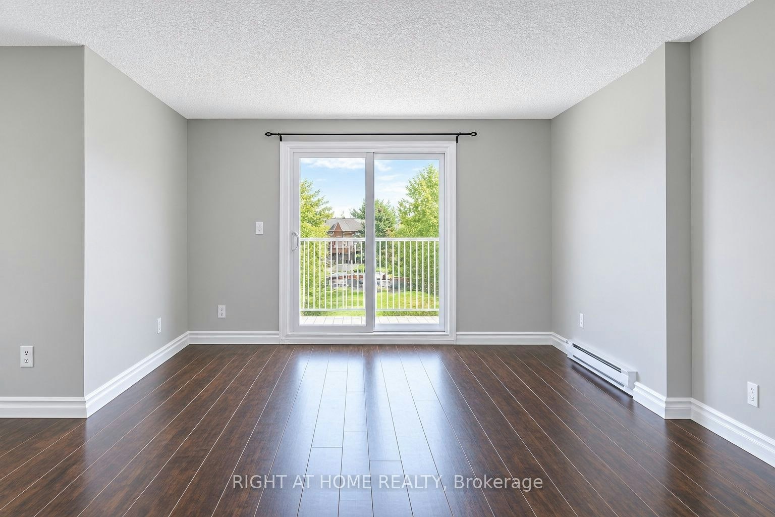 56-508 Essa Road, Barrie, ON, L0M 1A0 - 3