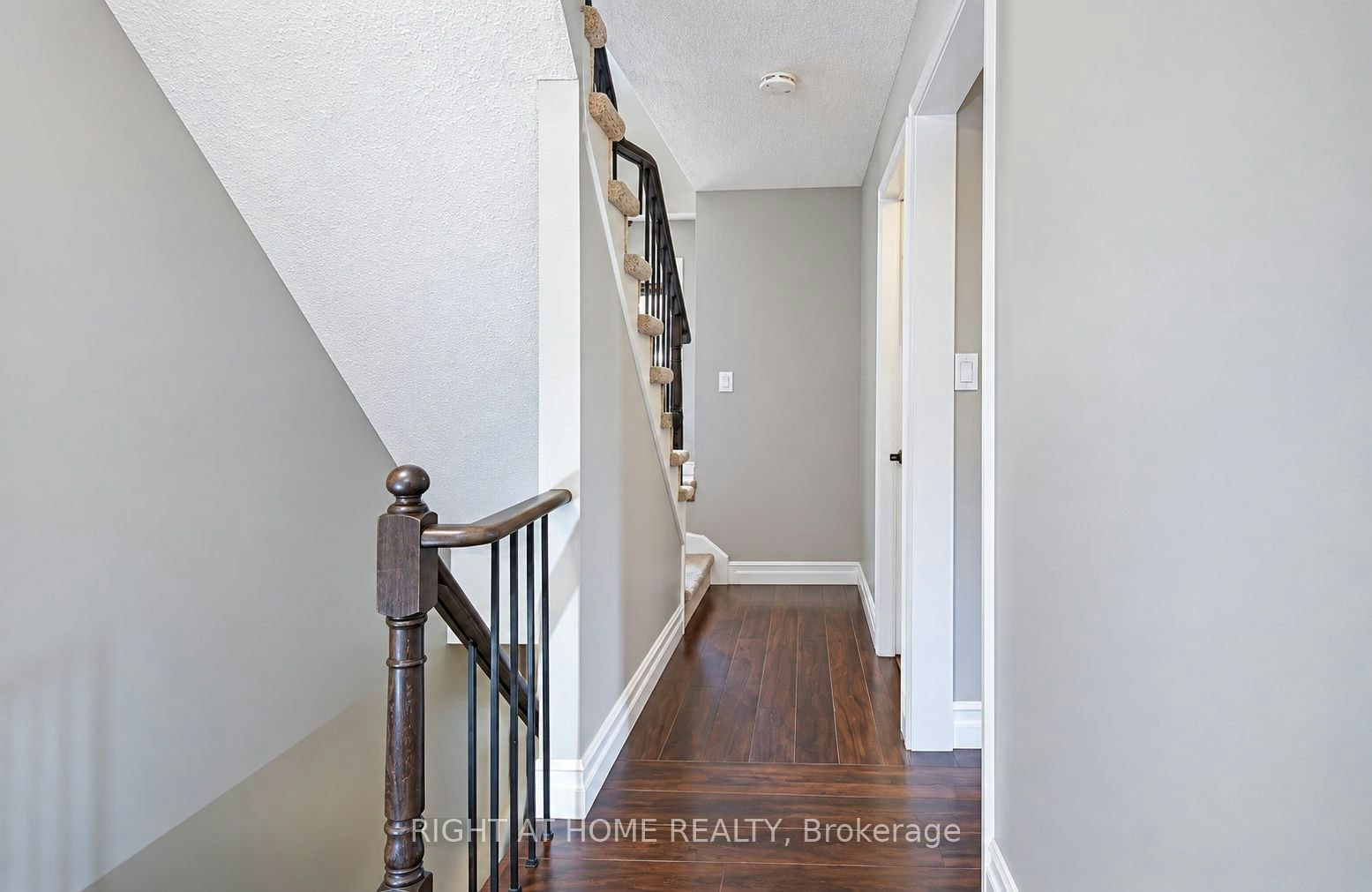 56-508 Essa Road, Barrie, ON, L0M 1A0 - 8