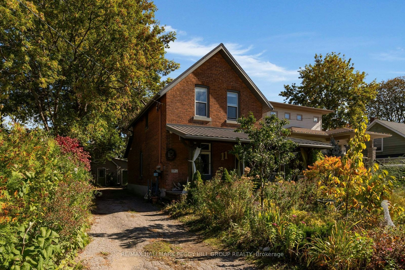 11 Frances Street N, Barrie, ON, L4N 1Z1