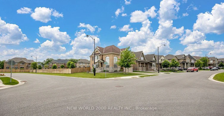 57 Victoria Wood Avenue, Springwater, ON, L9X 1Z8 - 5