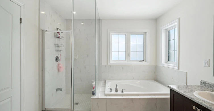 57 Victoria Wood Avenue, Springwater, ON, L9X 1Z8 - 38