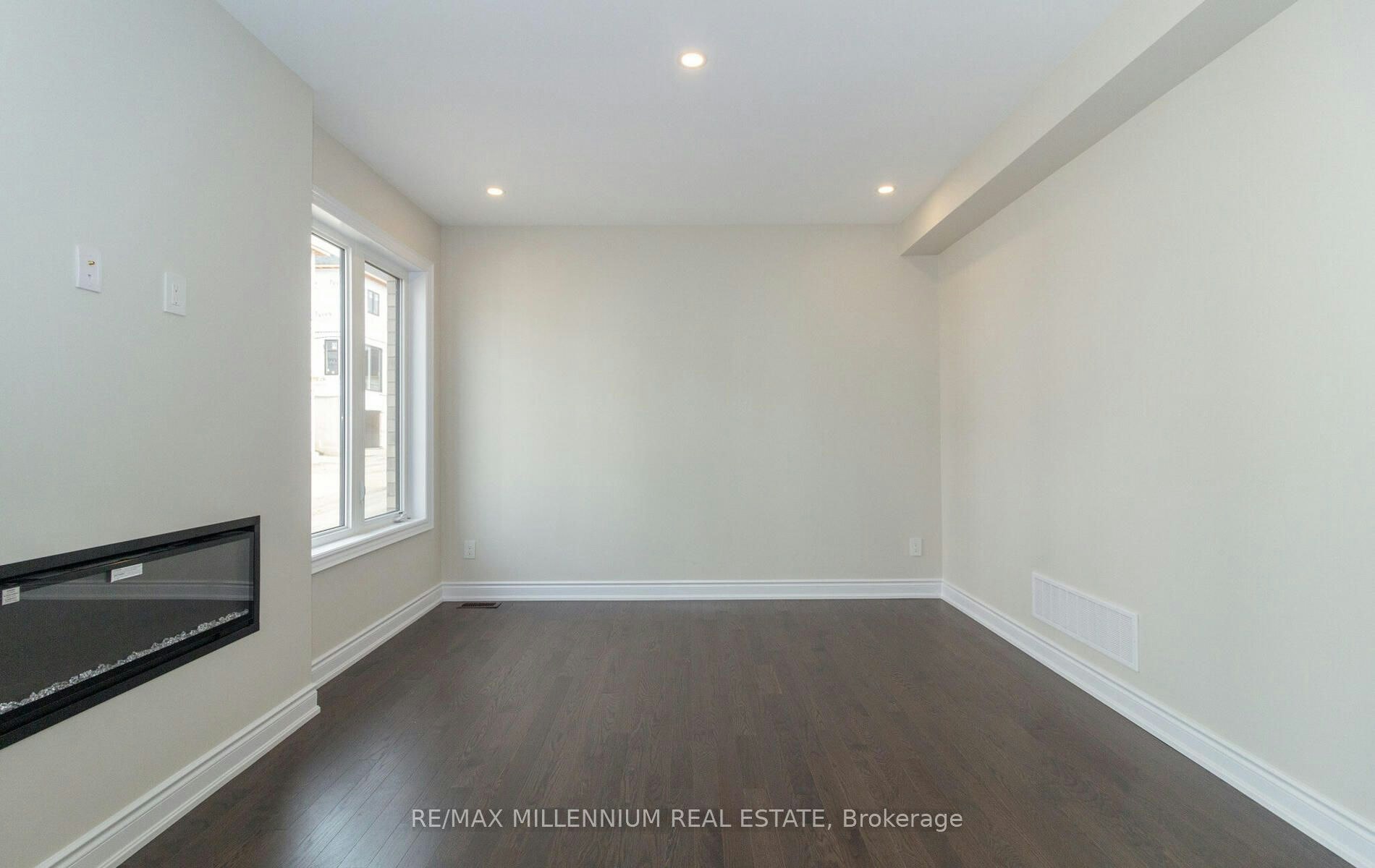 81 Bearberry Road, Springwater, ON, L0L 1Y3 - 18