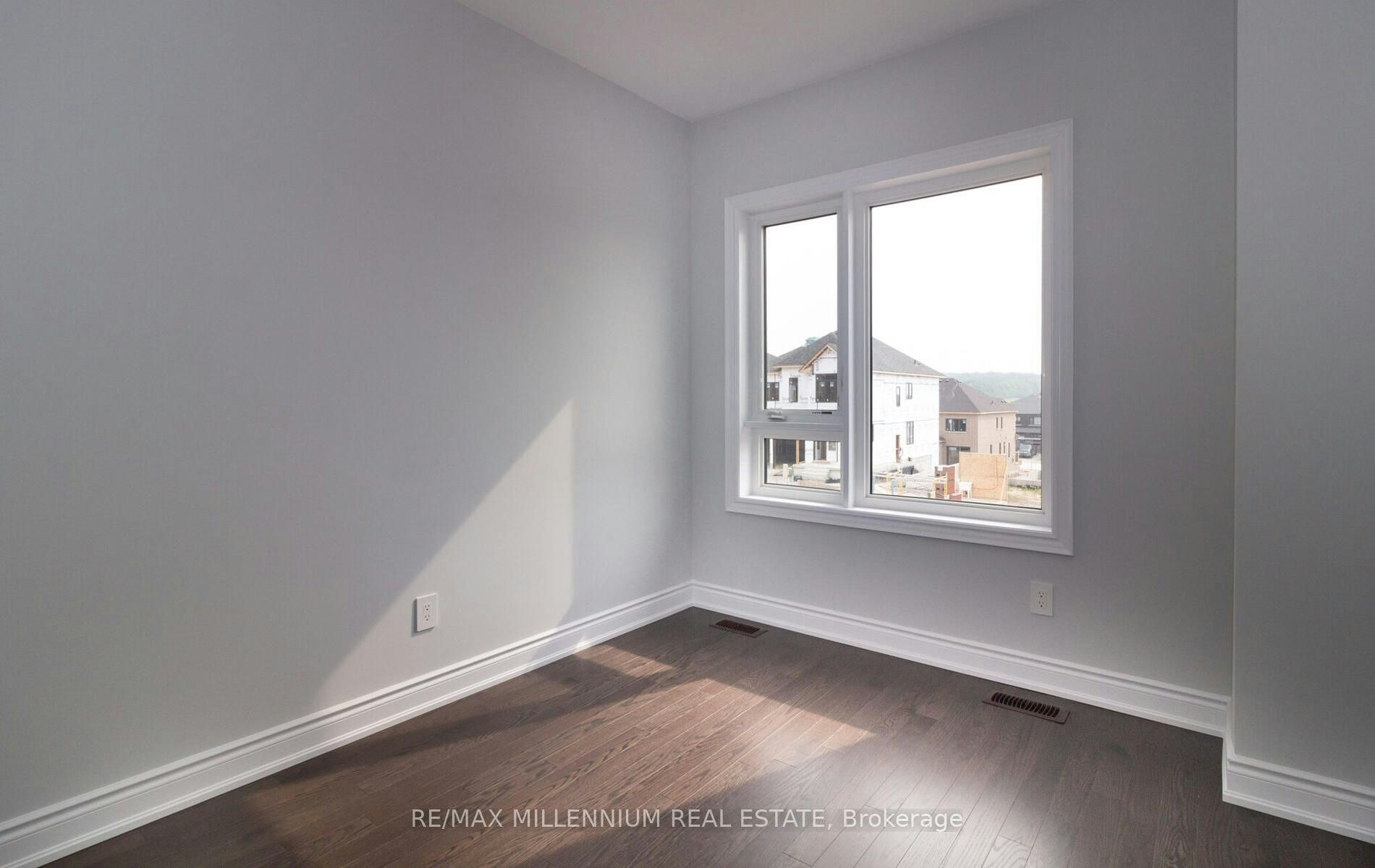 81 Bearberry Road, Springwater, ON, L0L 1Y3 - 25