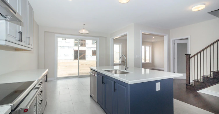 81 Bearberry Road, Springwater, ON, L0L 1Y3 - 9