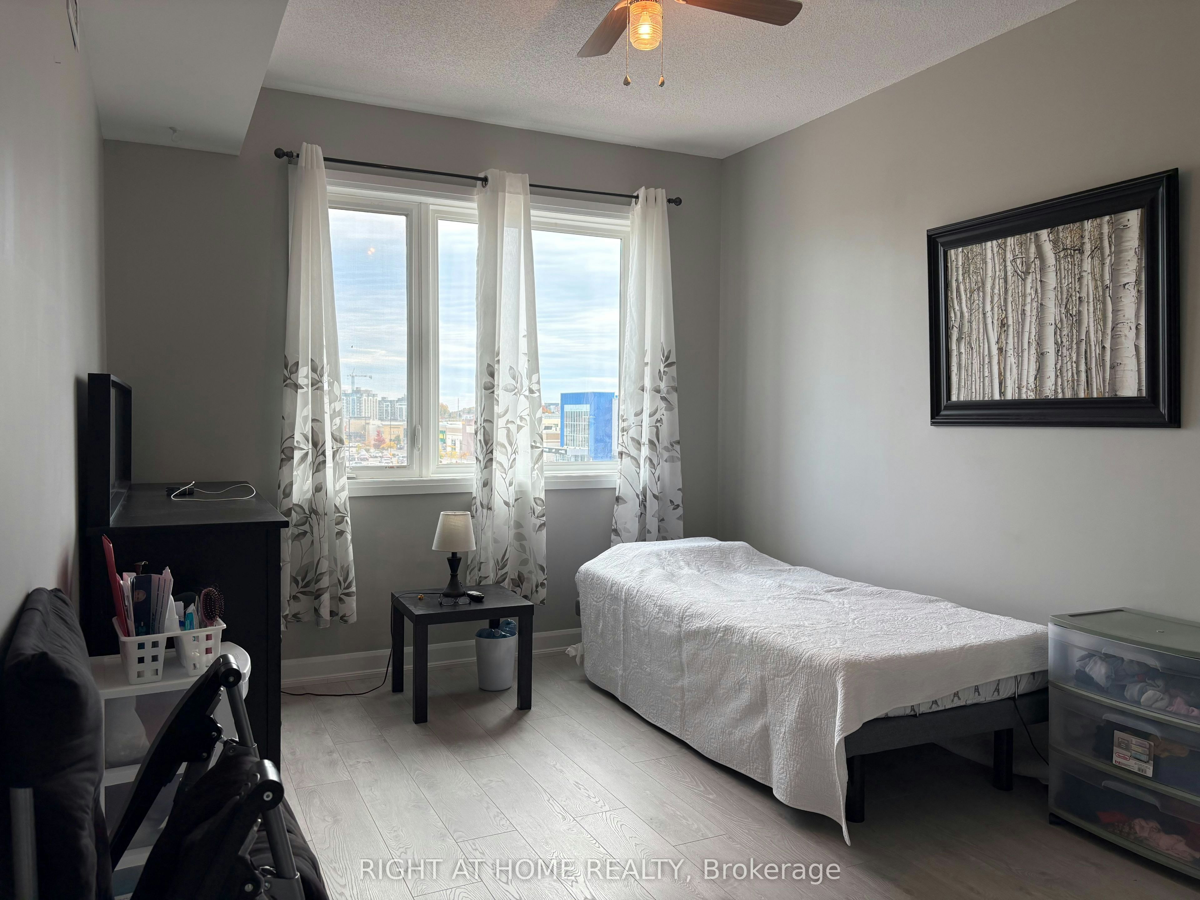 305-299 Cundles Road E, Barrie, ON, L4M 0K9 - 5