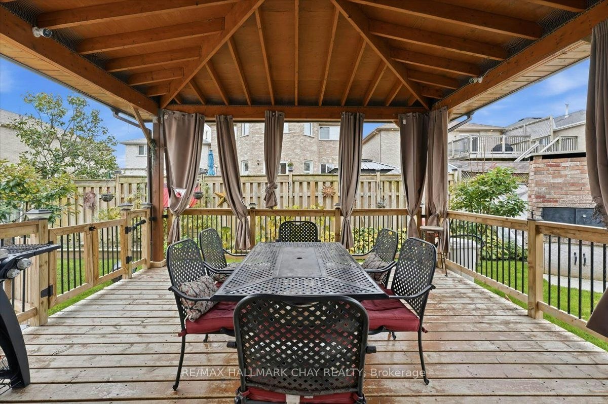 Main/Upper-484 Ferndale Drive N, Barrie, ON, L4N 0S1 - 3