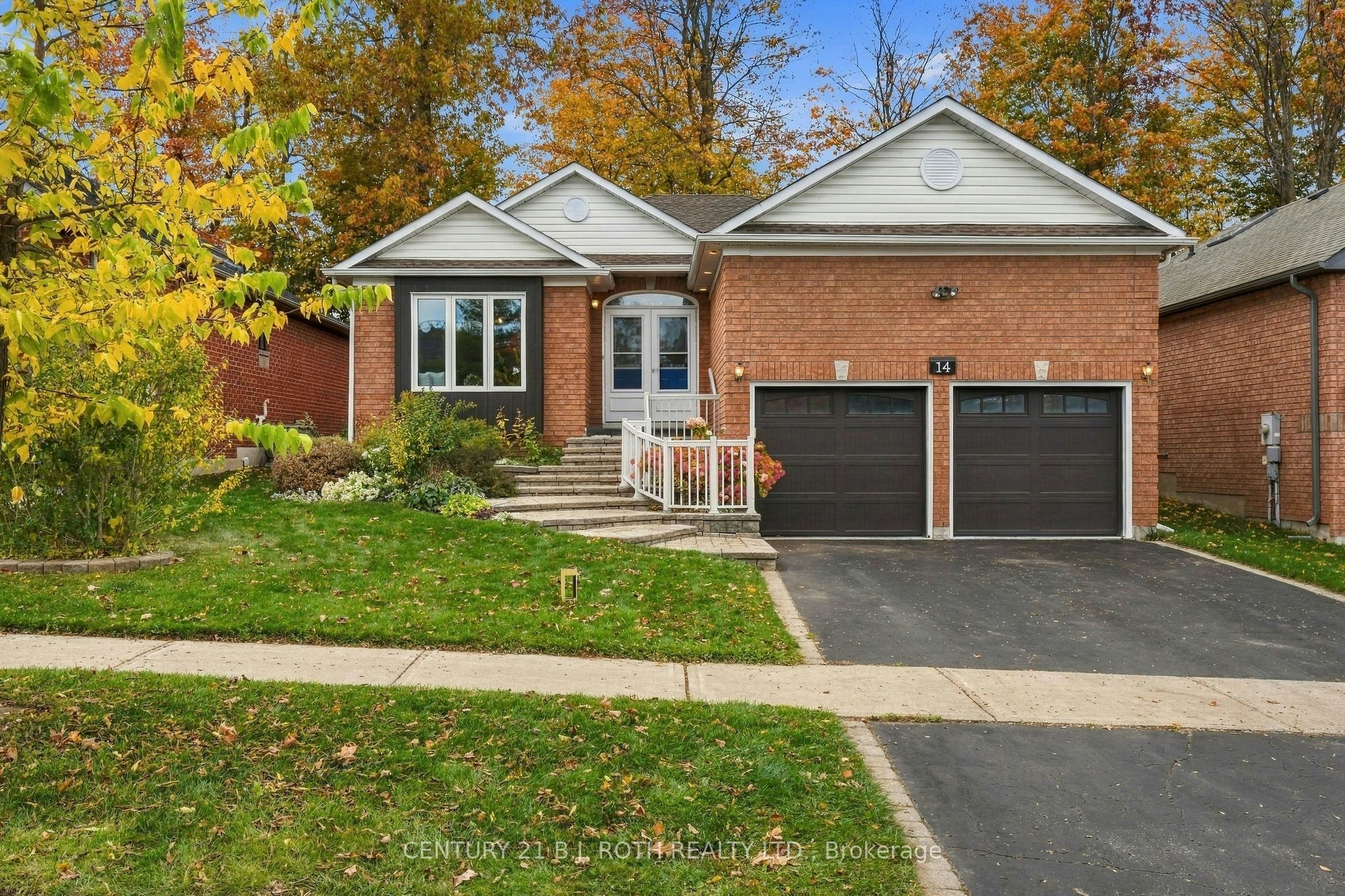14 Bloxham Place, Barrie, ON, L4N 9K2