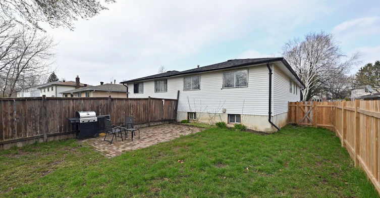 Lower-28 Carlton Road, Barrie, ON, L4M 5J6 - 9