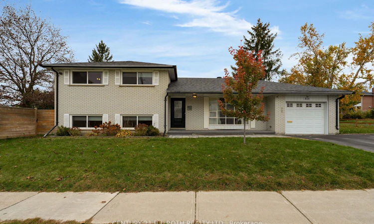 254 Grove Street E