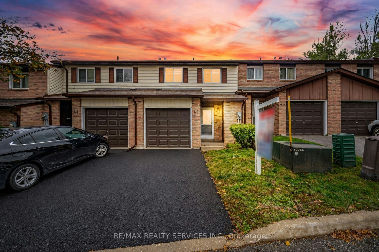 42-52 Adelaide Street, Barrie, ON, L4N 3T5
