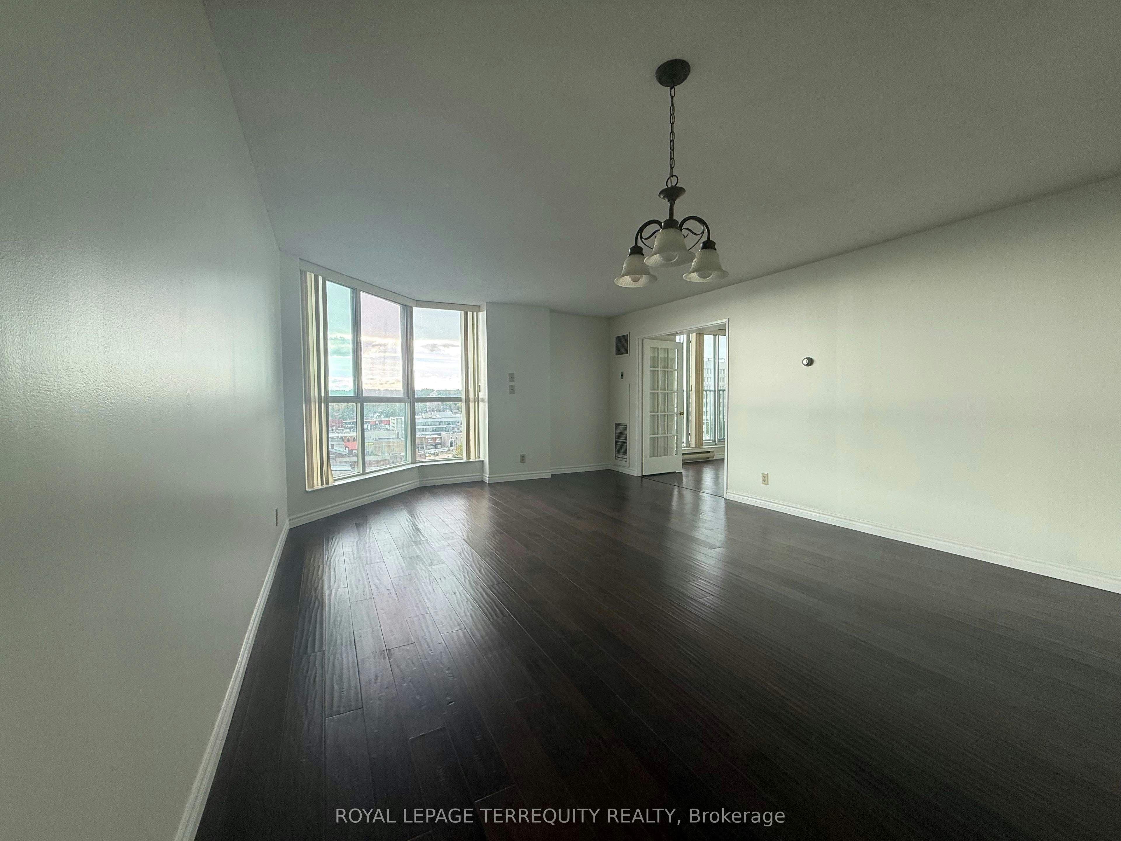 1005-140 Dunlop Street E, Barrie, ON, L4M 6H9 - 14