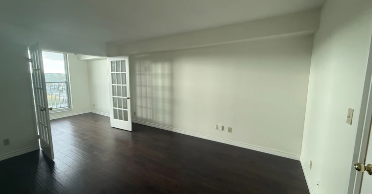 1005-140 Dunlop Street E, Barrie, ON, L4M 6H9 - 8