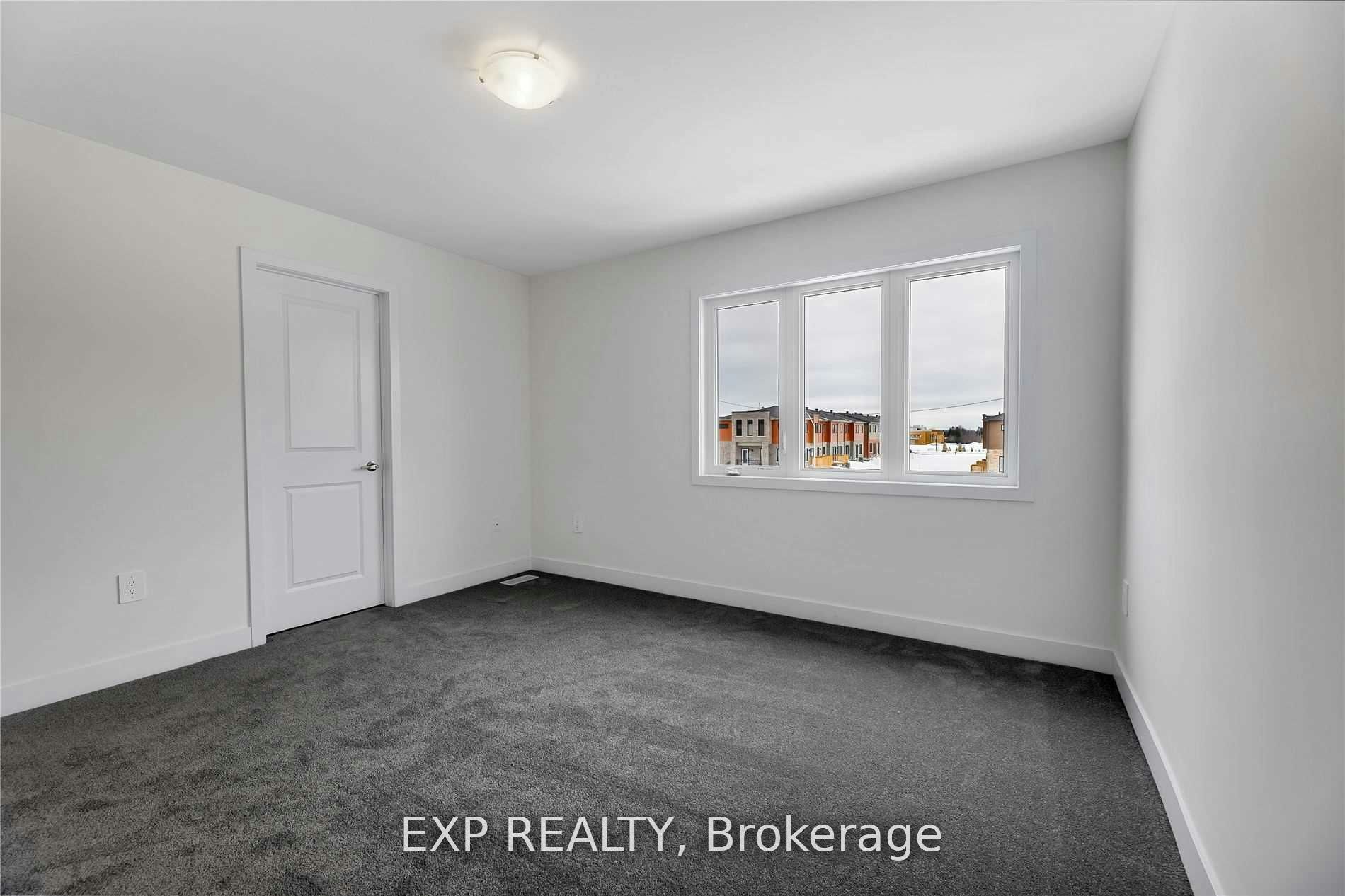 11 Evergreen Terrace, Barrie, ON, L9J 0M6 - 17