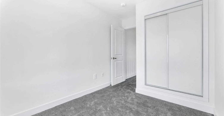 11 Evergreen Terrace, Barrie, ON, L9J 0M6 - 11