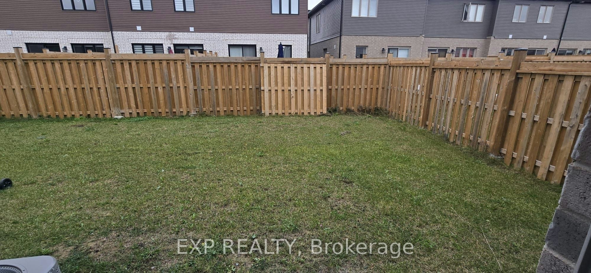 11 Evergreen Terrace, Barrie, ON, L9J 0M6 - 24