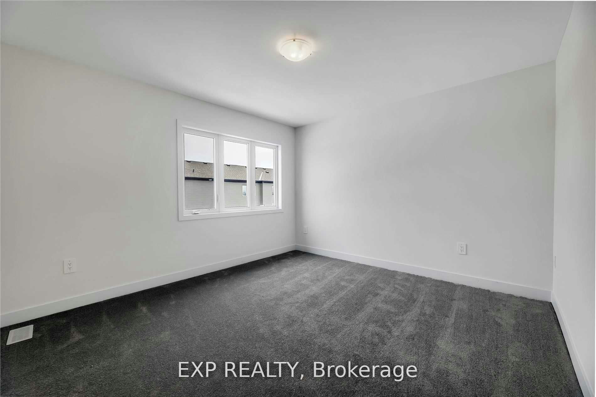 11 Evergreen Terrace, Barrie, ON, L9J 0M6 - 18