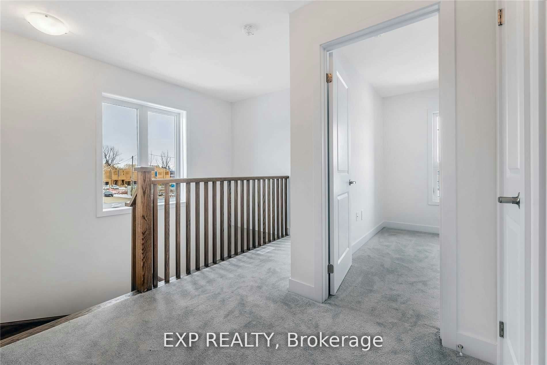 11 Evergreen Terrace, Barrie, ON, L9J 0M6 - 15
