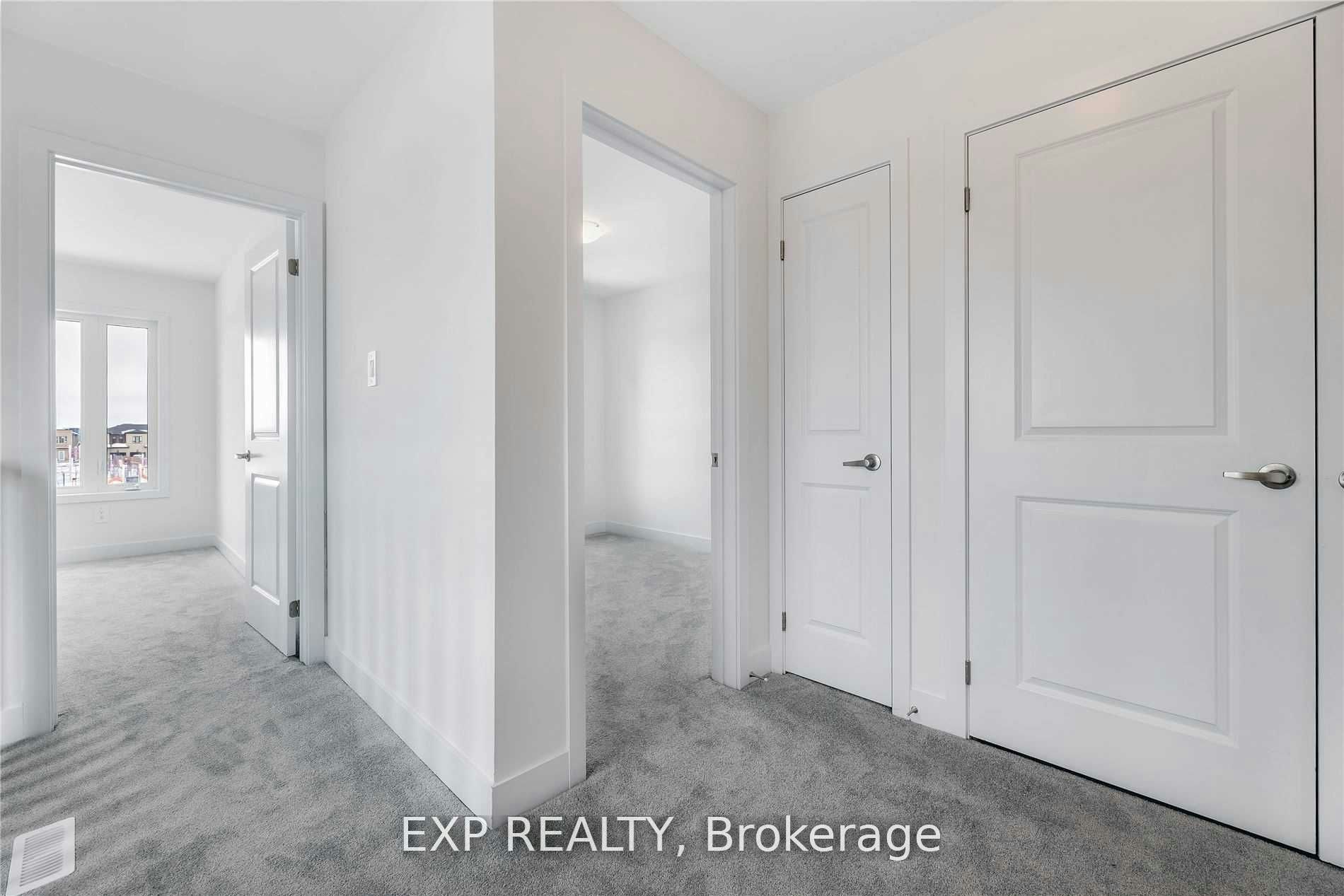 11 Evergreen Terrace, Barrie, ON, L9J 0M6 - 9