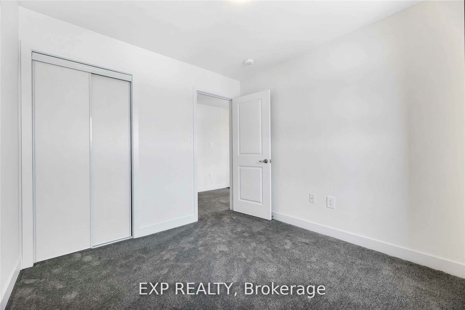 11 Evergreen Terrace, Barrie, ON, L9J 0M6 - 13