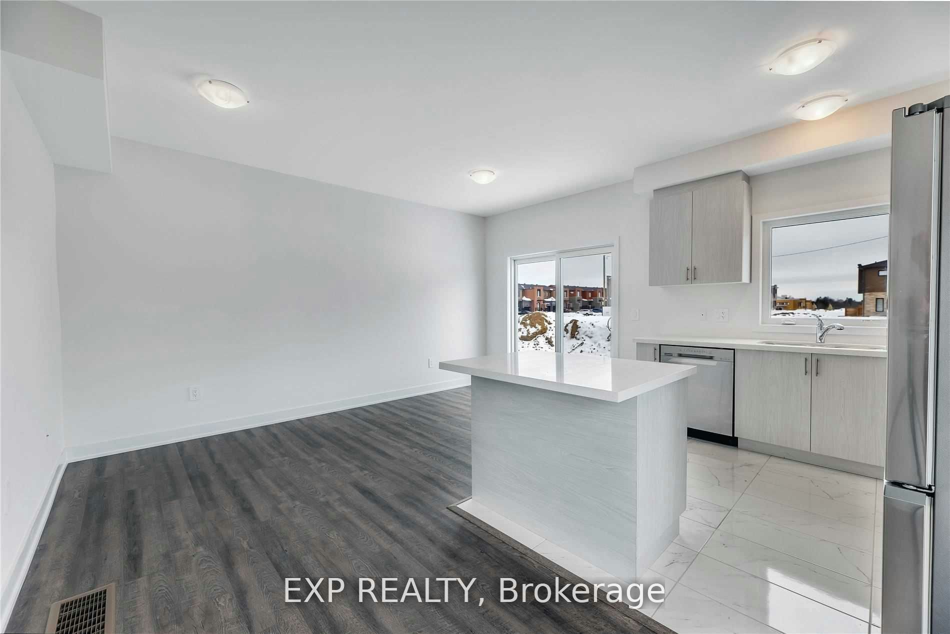 11 Evergreen Terrace, Barrie, ON, L9J 0M6 - 7