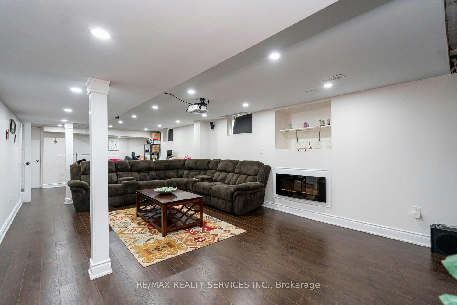 22 Sovereign's Gate, Barrie, ON, L4N 0K7 - 41
