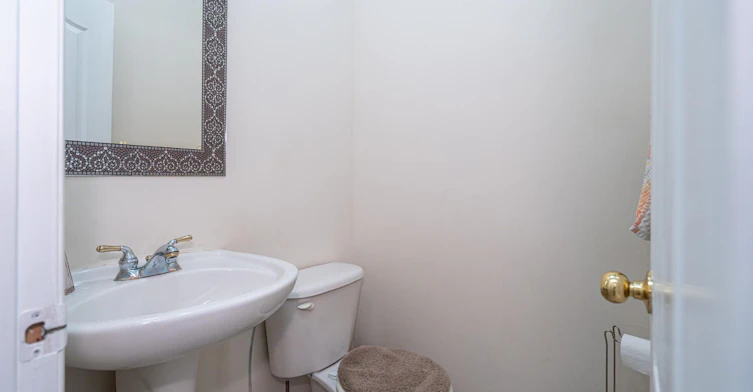 22 Sovereign's Gate, Barrie, ON, L4N 0K7 - 19