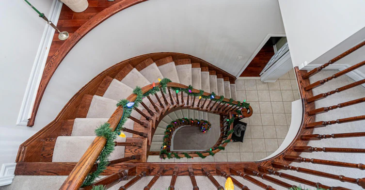 22 Sovereign's Gate, Barrie, ON, L4N 0K7 - 22