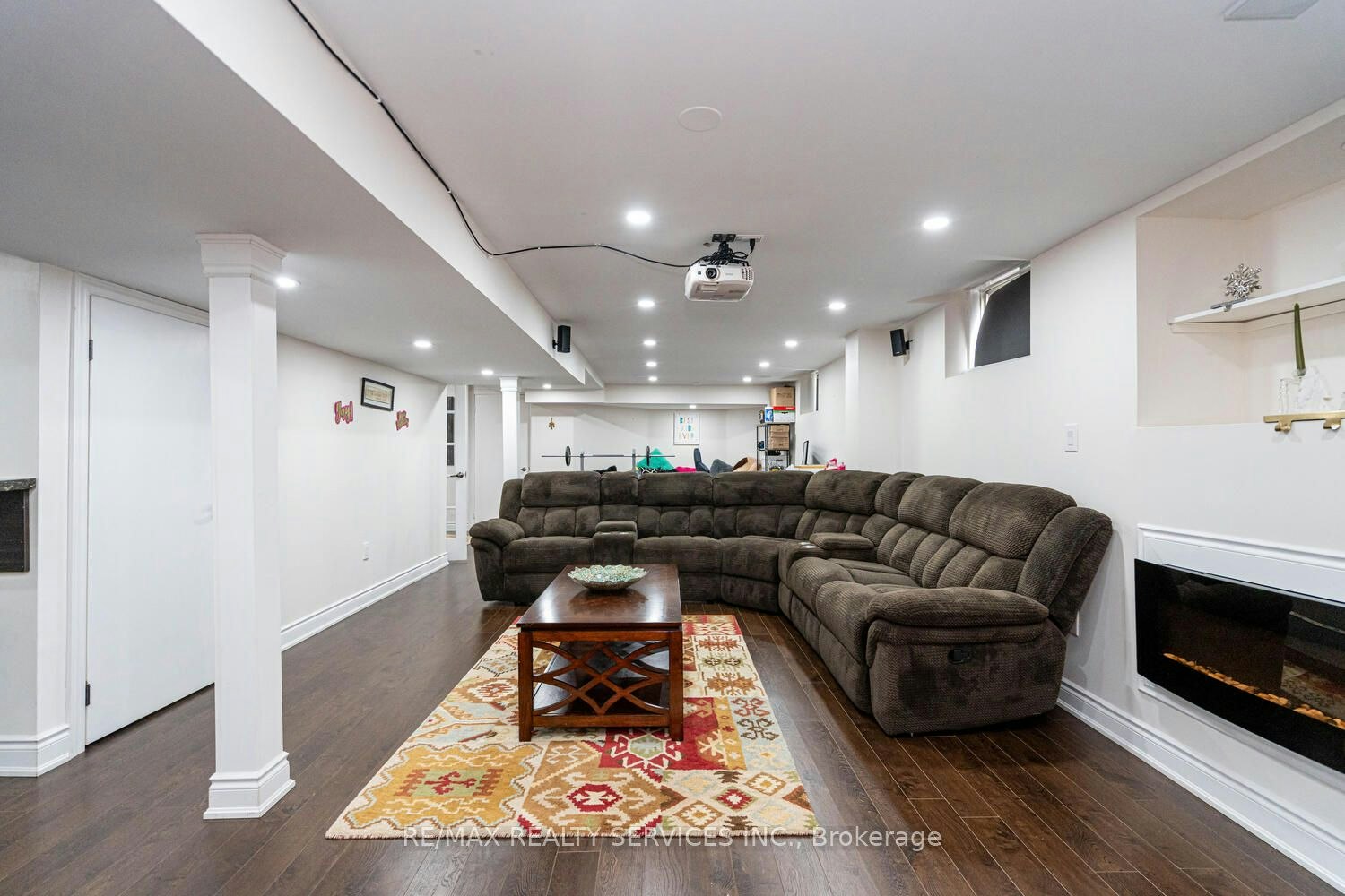 22 Sovereign's Gate, Barrie, ON, L4N 0K7 - 42