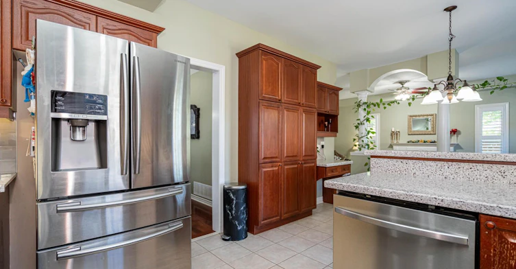 22 Sovereign's Gate, Barrie, ON, L4N 0K7 - 16