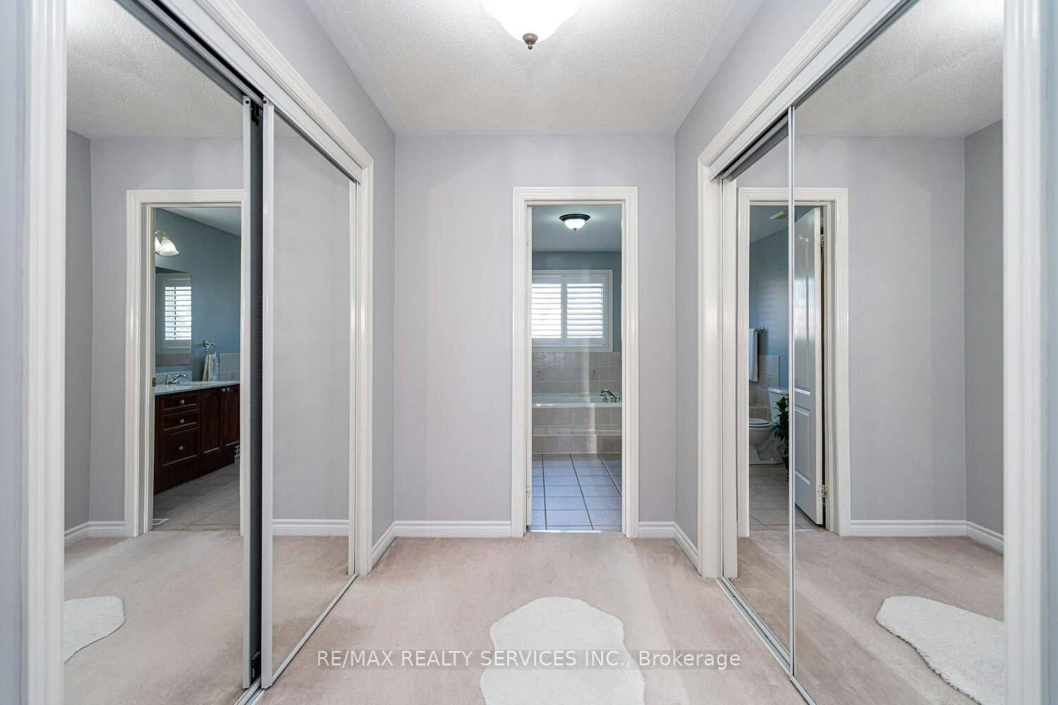 22 Sovereign's Gate, Barrie, ON, L4N 0K7 - 26