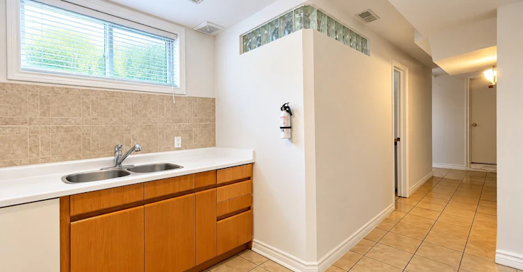 Lower-25 Glenridge Road, Barrie, ON, L4N 2X9 - 8