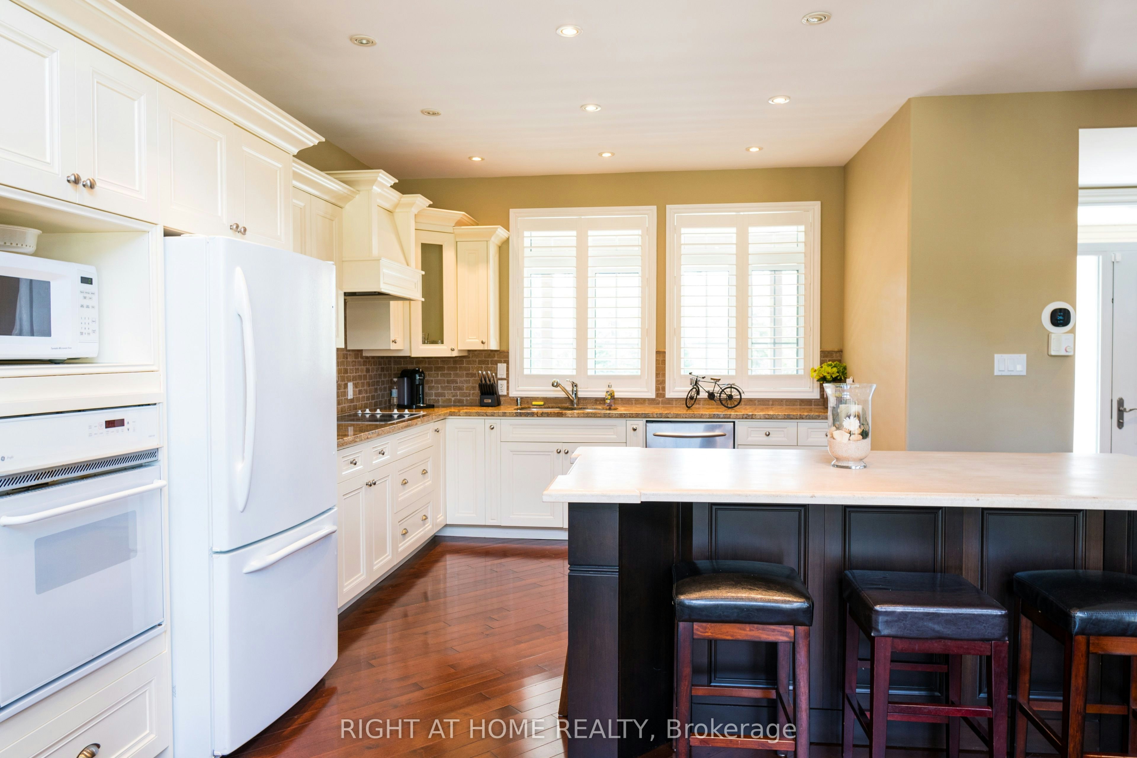 57 Old Trail Road, Tiny, ON, L0L 2T0 - 8