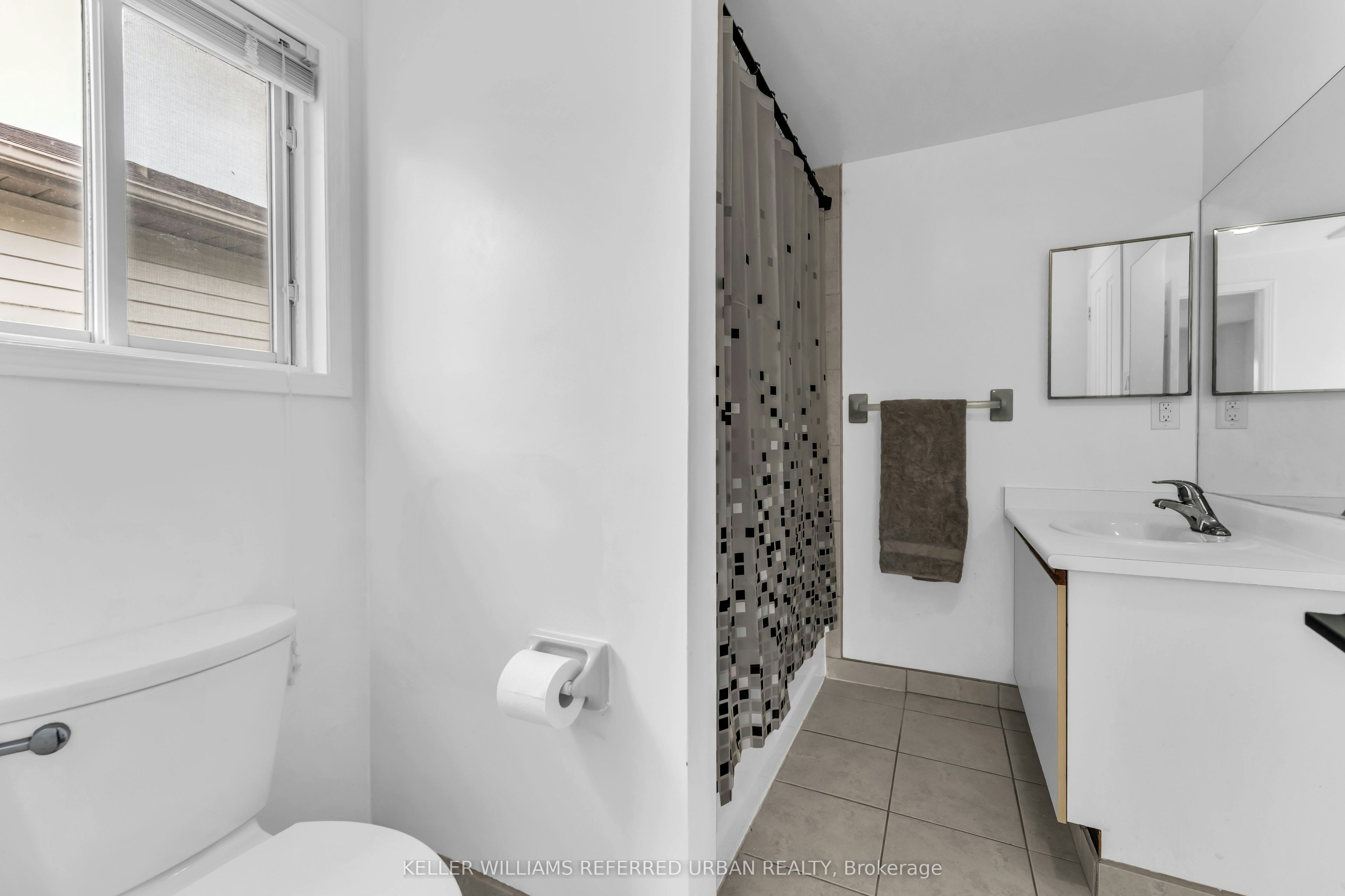 94 Laidlaw Drive, Barrie, ON, L4N 7S2 - 20