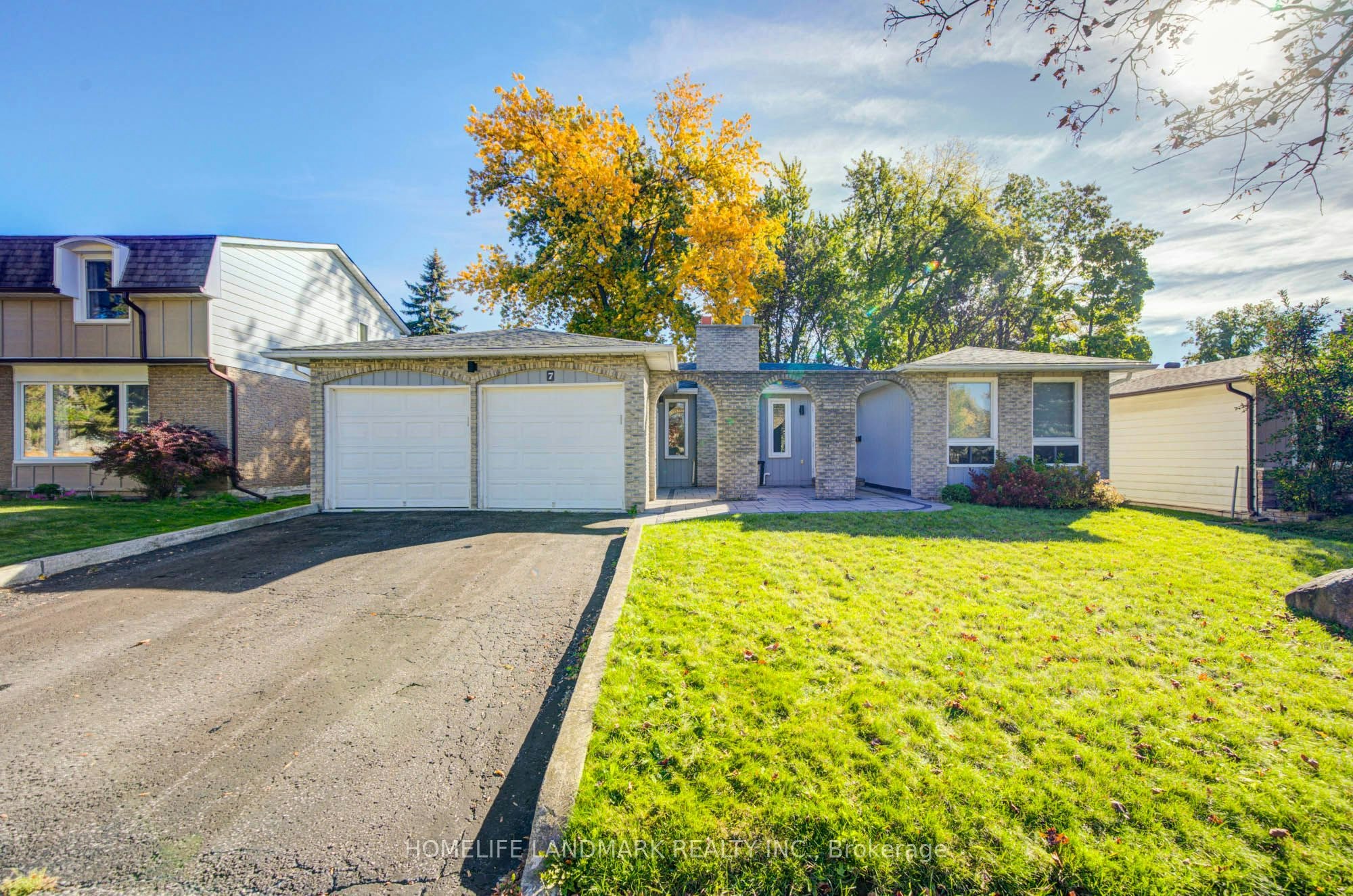 7 Huron Street, Barrie, ON, L4M 5H2