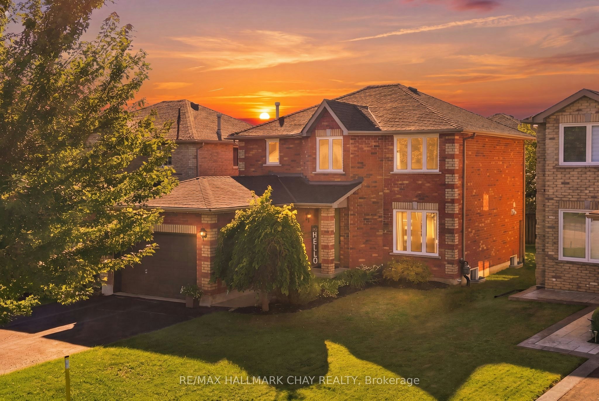 17 Sherwood Court, Barrie, ON, L4N 9V2