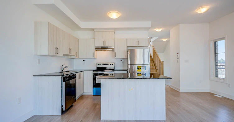 30 Wheatfield Road, Barrie, ON, L9J 0T8 - 10