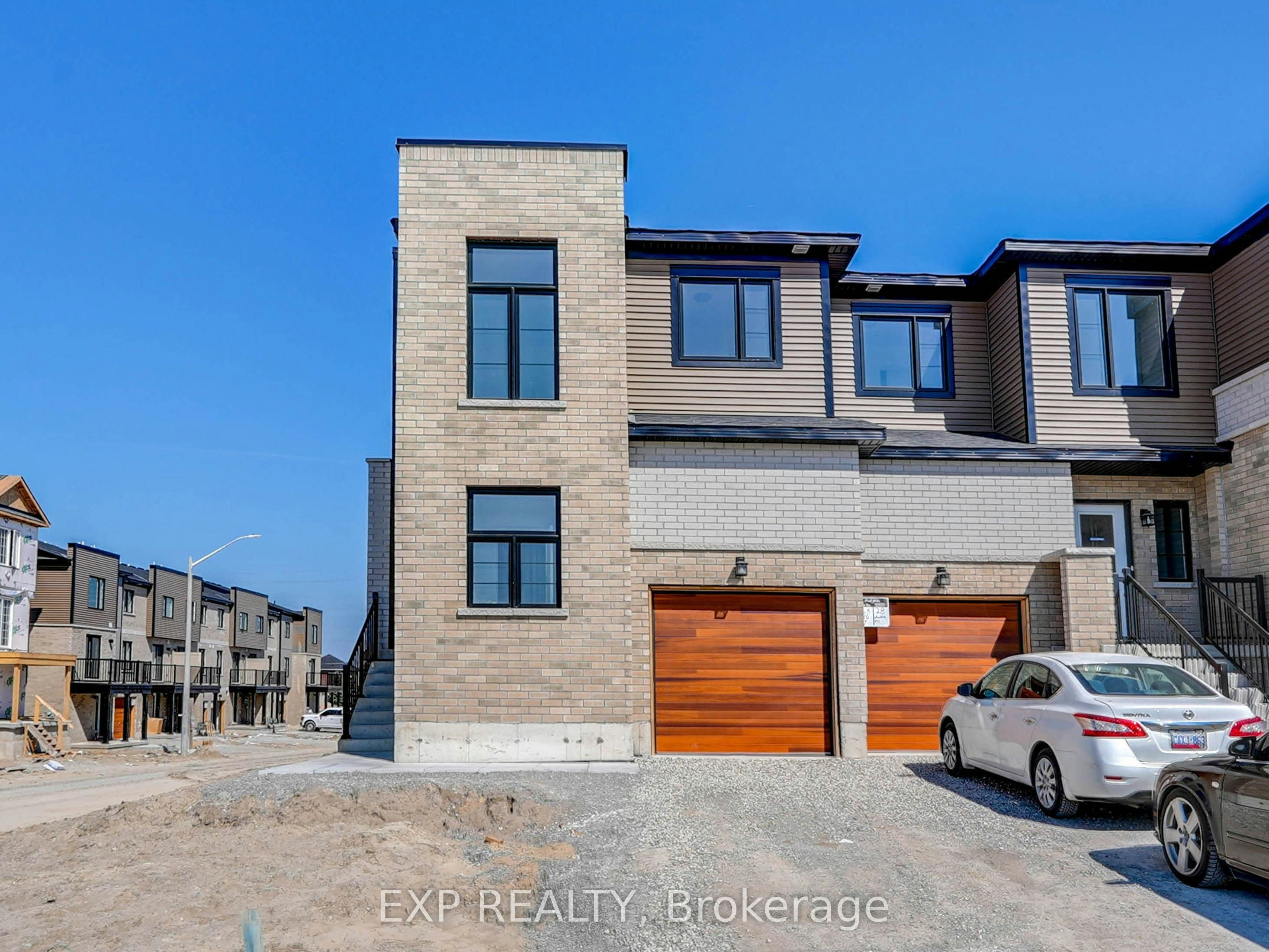 30 Wheatfield Road, Barrie, ON, L9J 0T8 - 3