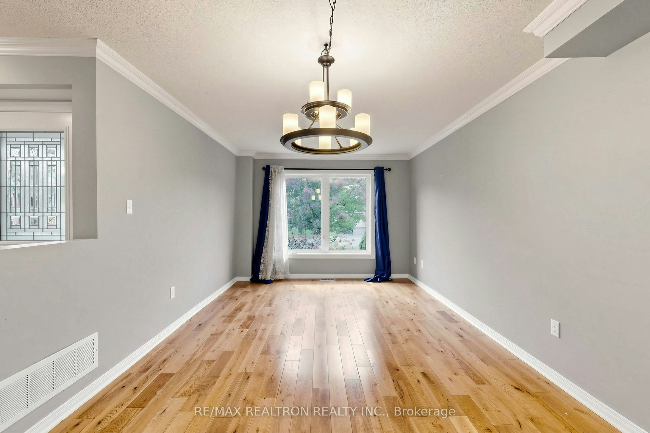 47 Birchwood Drive, Barrie, ON, L4M 6X7 - 4
