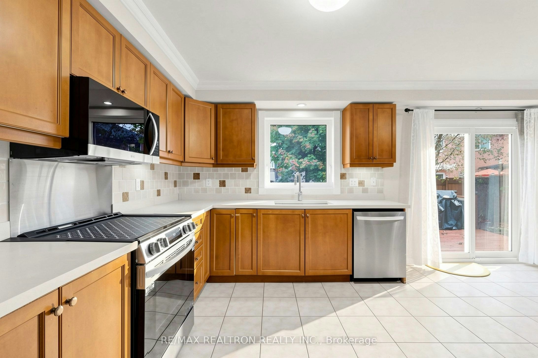 47 Birchwood Drive, Barrie, ON, L4M 6X7 - 16