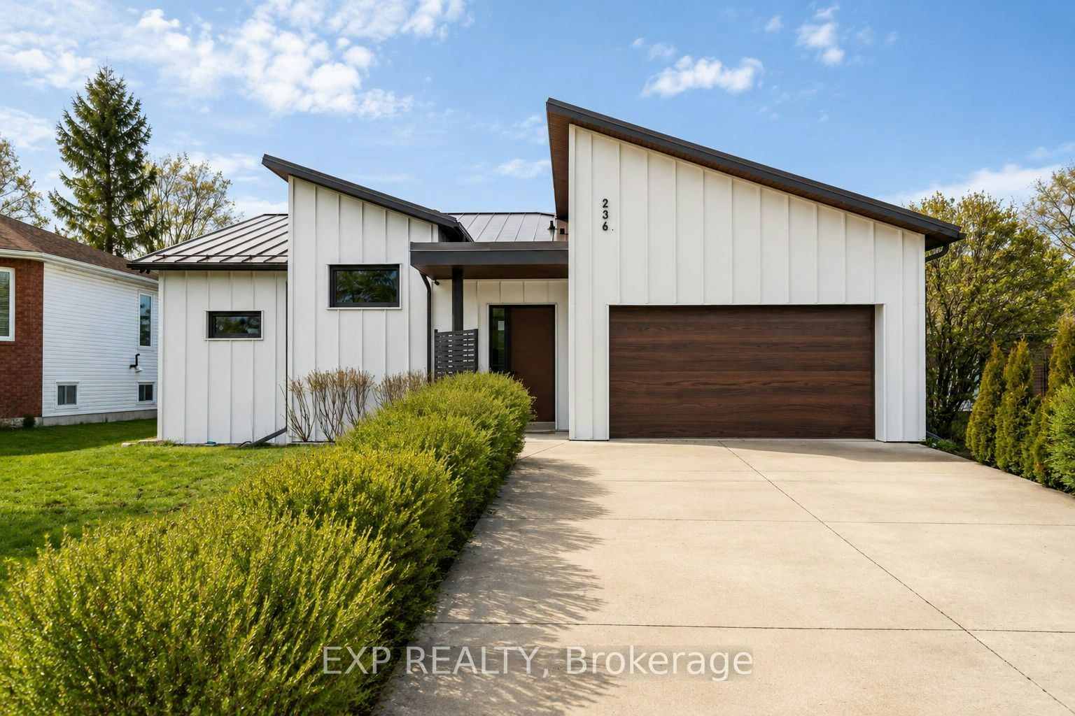 236 Cox Mill Road, Barrie, ON, L4N 4G5