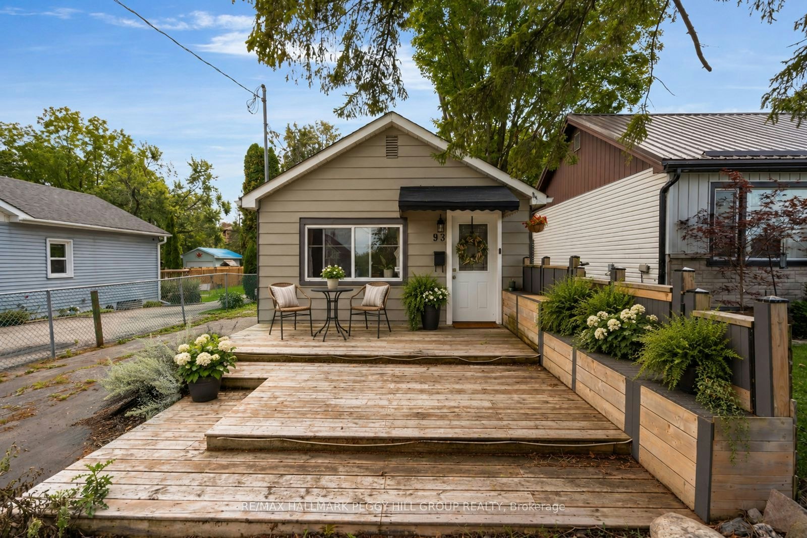 93 Bond Street, Orillia, ON, L3V 1J7