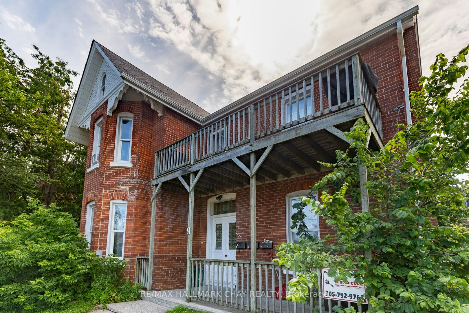 9 Penetang Street, Barrie, ON, L4M 1V5