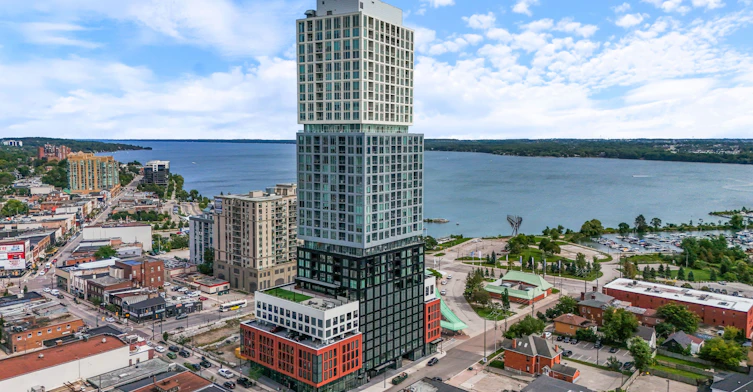 2407-39 Mary Street, Barrie, ON, L4N 1S9 - 2